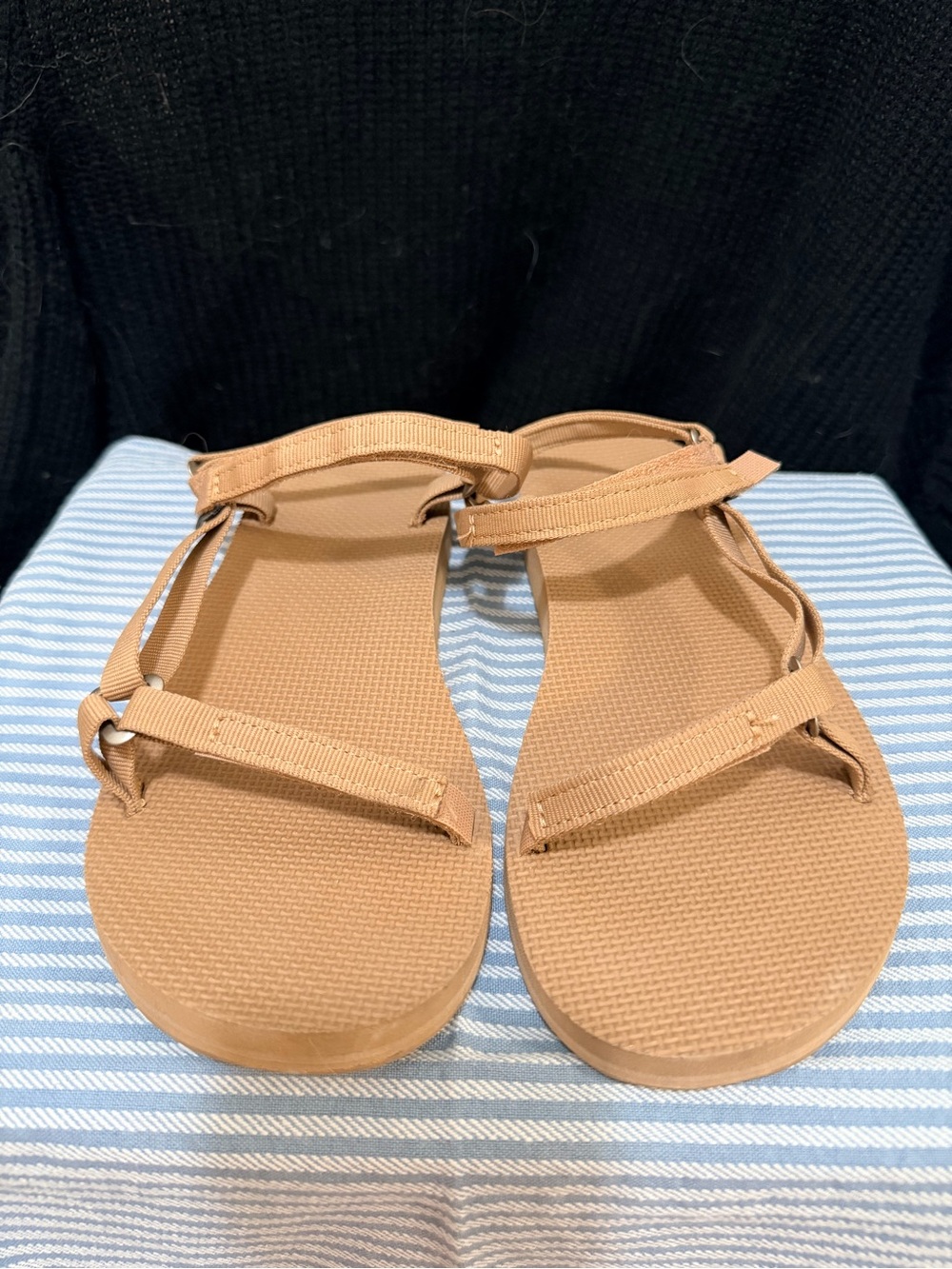 Teva Tan Lightweight Strappy Sandals - Picture 3 of 4